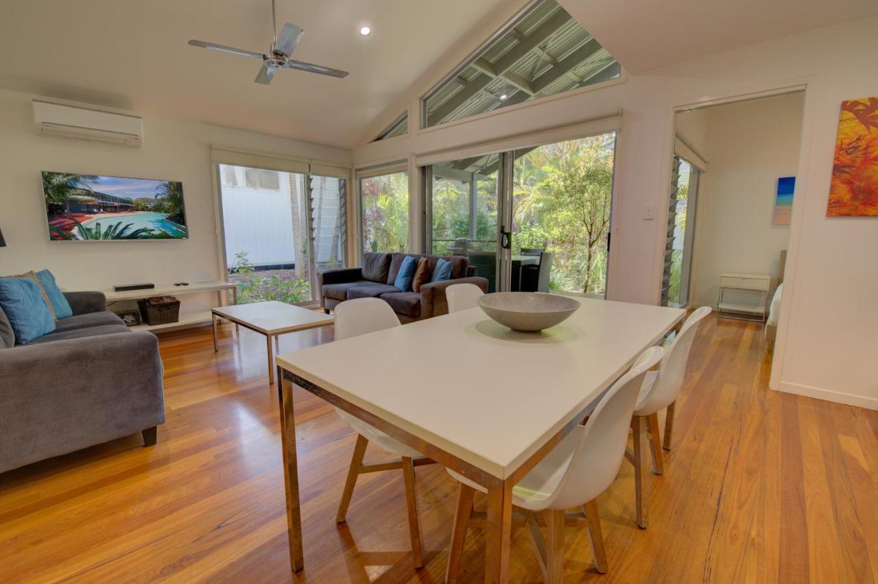 Mobys Beachside Retreat Blueys Beach Buitenkant foto
