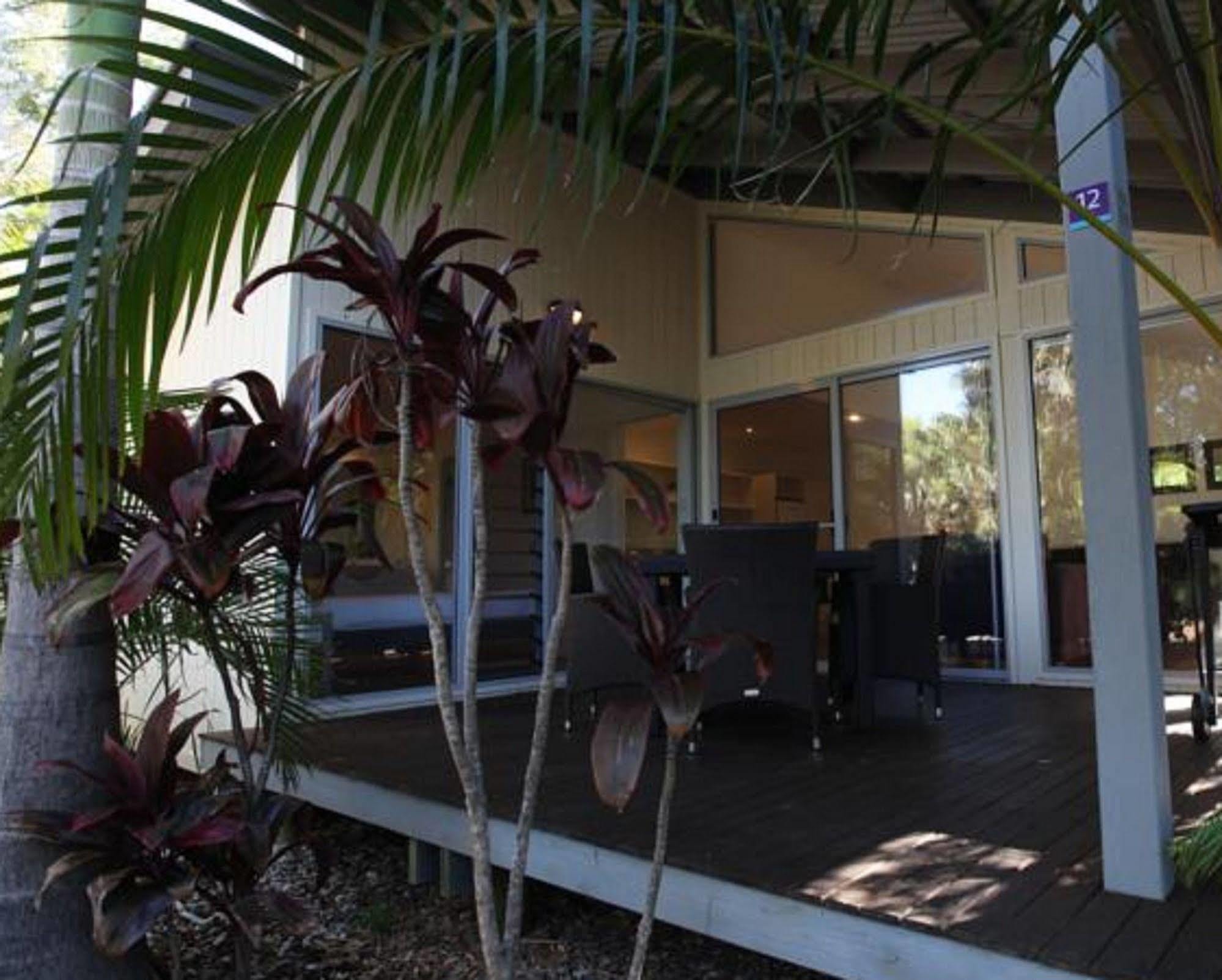 Mobys Beachside Retreat Blueys Beach Buitenkant foto